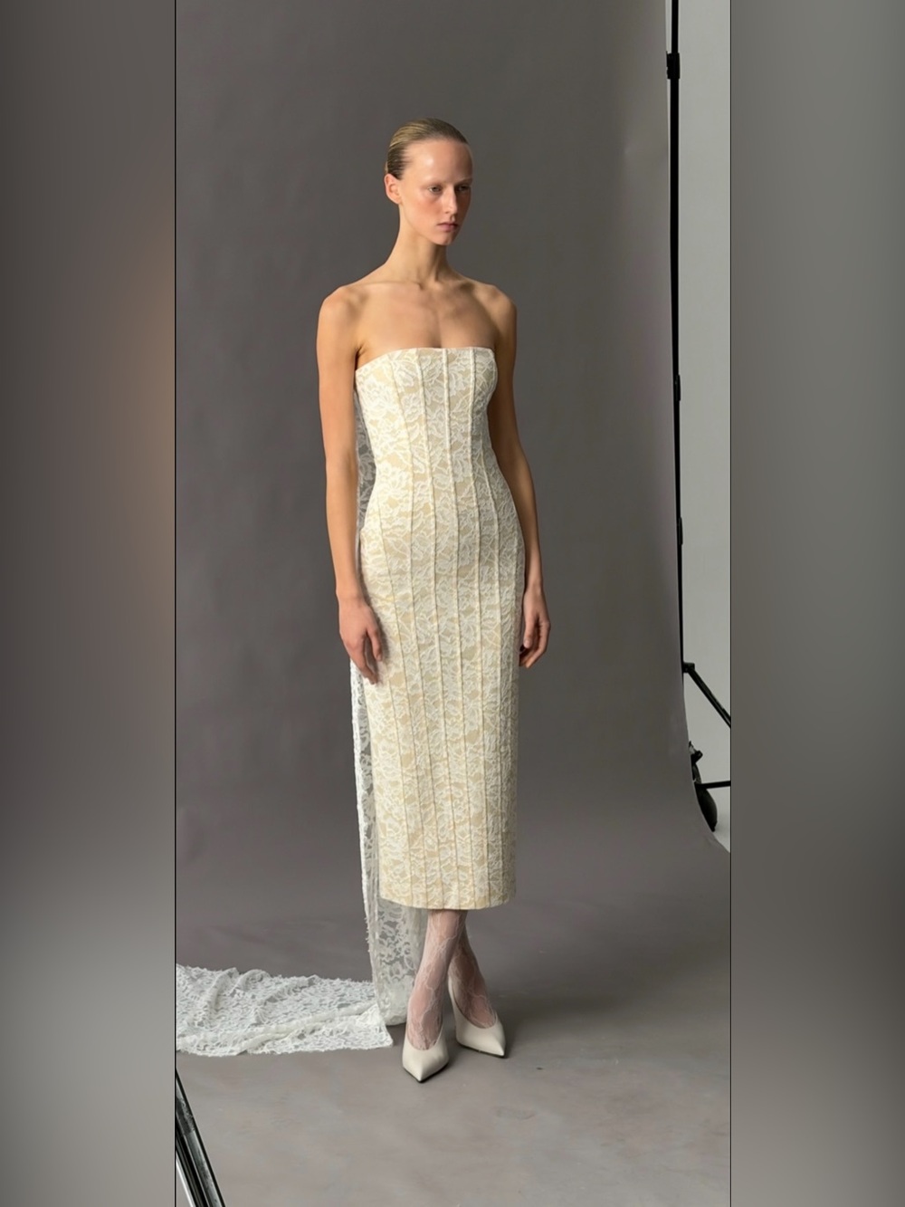 ILA MILES-STRAPLESS LACE MIDI DRESS WITH BACK TRAIN DETAIL